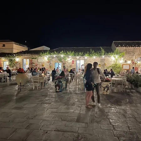 Rada Delle Tortore Marzamemi