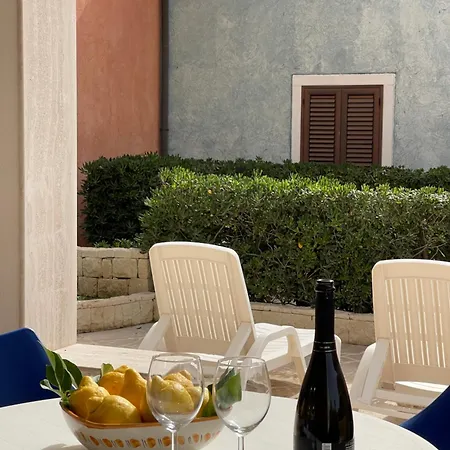 Rada Delle Tortore Διαμέρισμα Marzamemi